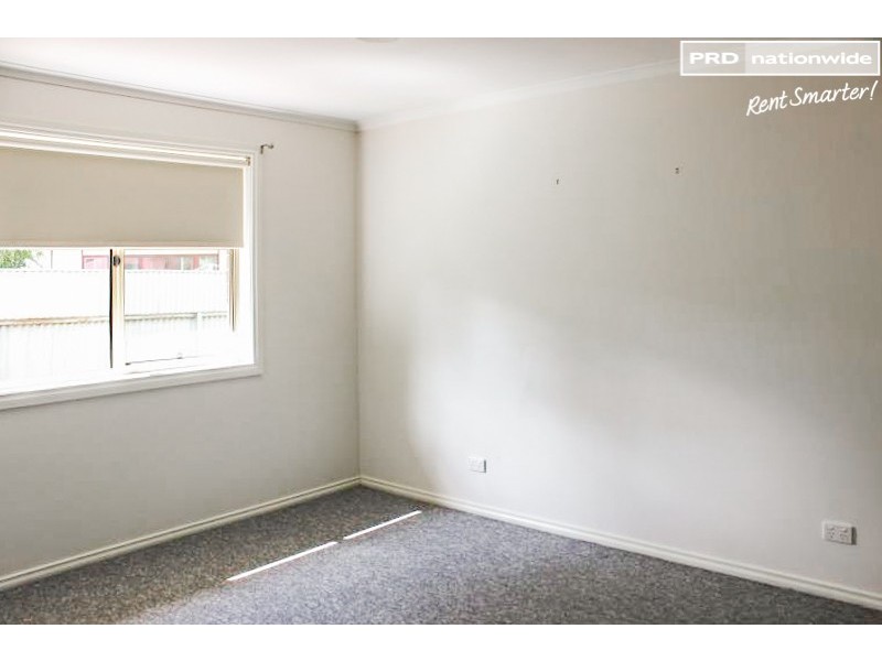 2/29 The Boulevarde, Kooringal NSW 2650