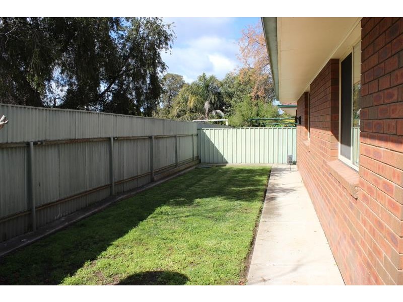 2/29 The Boulevarde, Kooringal NSW 2650