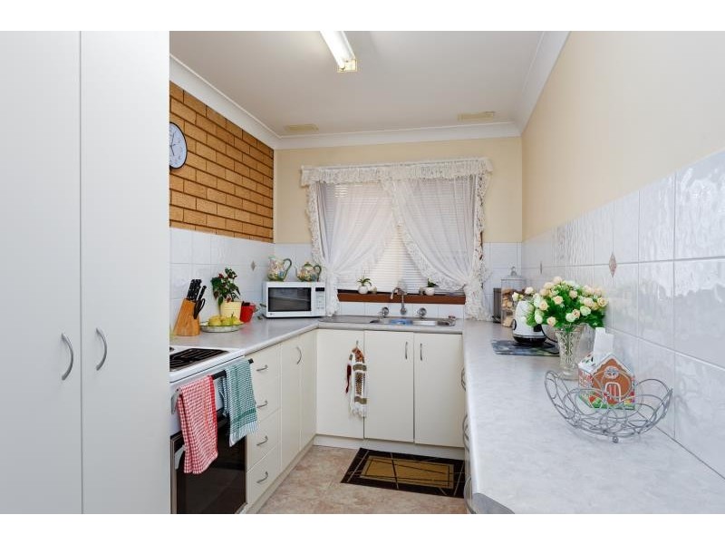 1/46-48 Walana Crescent, Kooringal NSW 2650