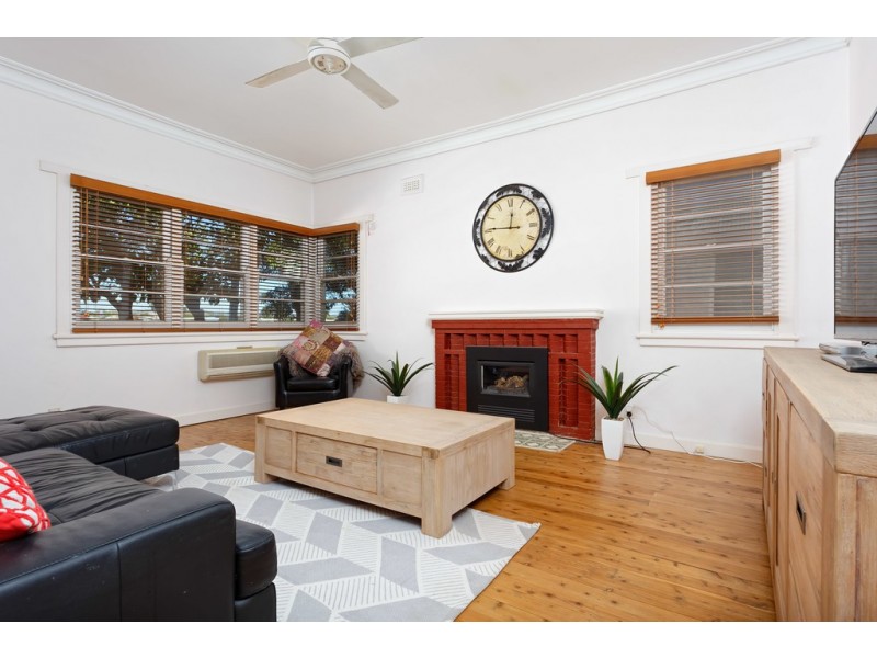 7 North Parade, Wagga Wagga NSW 2650