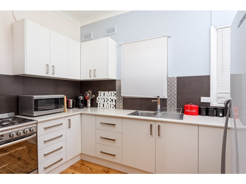 7 North Parade, Wagga Wagga NSW 2650