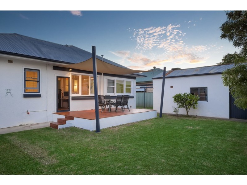 7 North Parade, Wagga Wagga NSW 2650