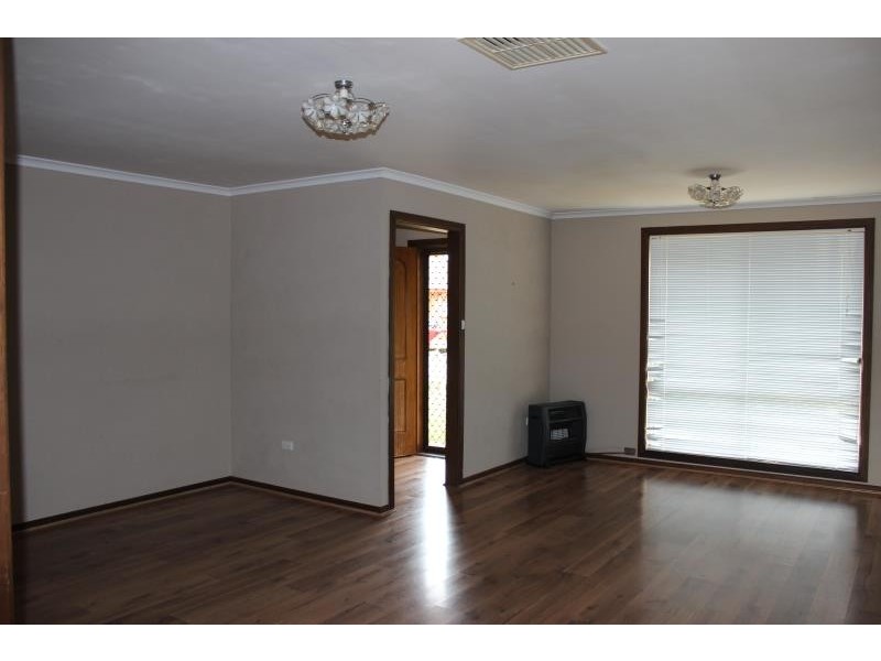 4/2 Leena Place, Wagga Wagga NSW 2650