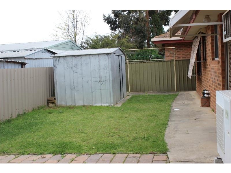 4/2 Leena Place, Wagga Wagga NSW 2650