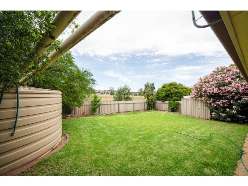 3 Illeura Road, Bourkelands NSW 2650