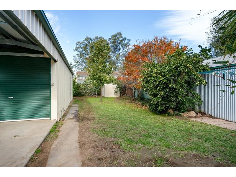 147 Docker Street, Wagga Wagga NSW 2650