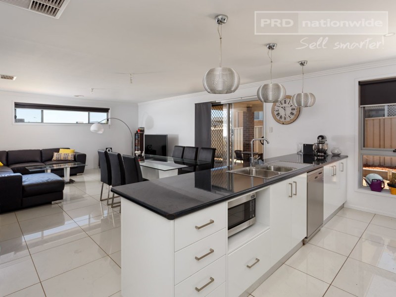 40 Rainbow Drive, Estella NSW 2650