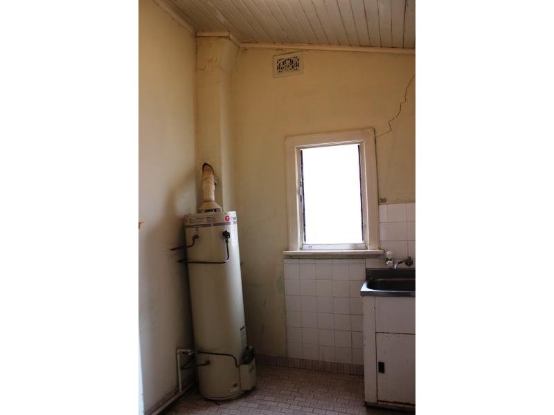 44 Fox Street, Wagga Wagga NSW 2650