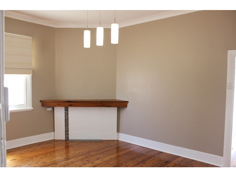 26 Norman Street, Turvey Park NSW 2650