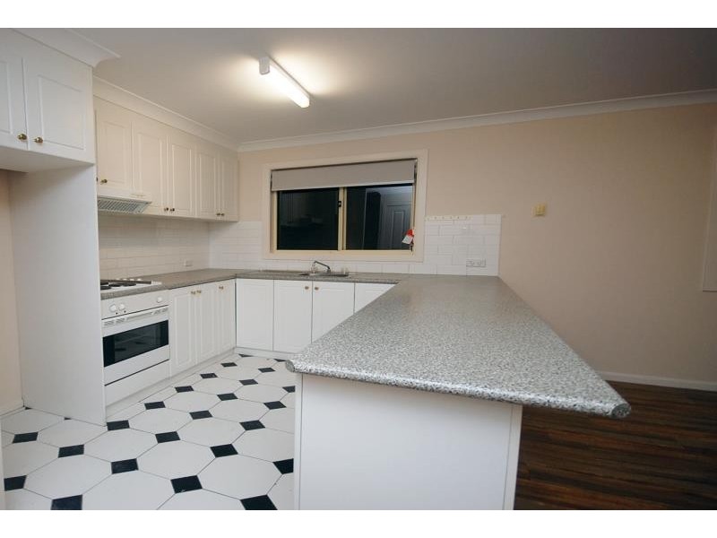 37/11-13 Crampton Street, Wagga Wagga NSW 2650