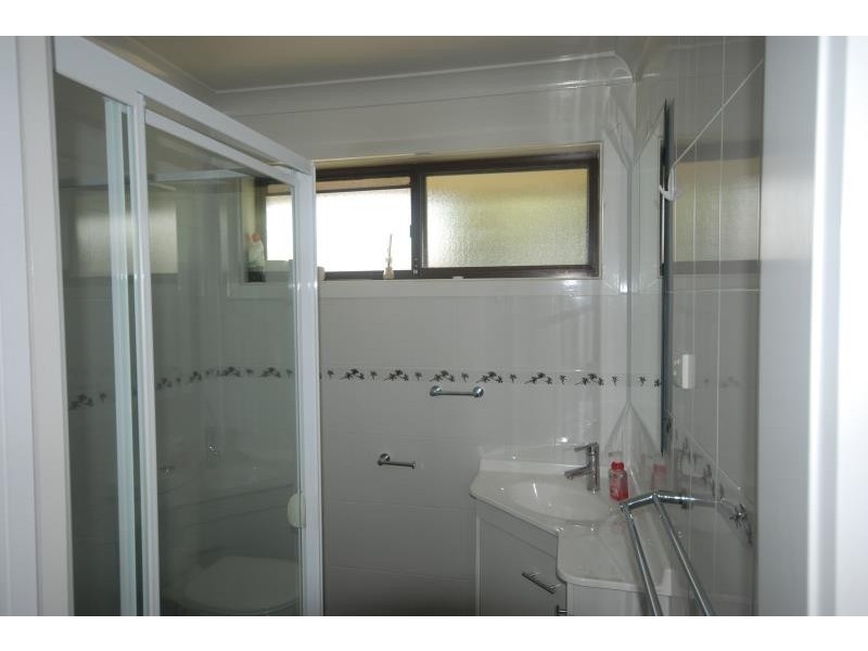 3/19A Coleman Street, Turvey Park NSW 2650