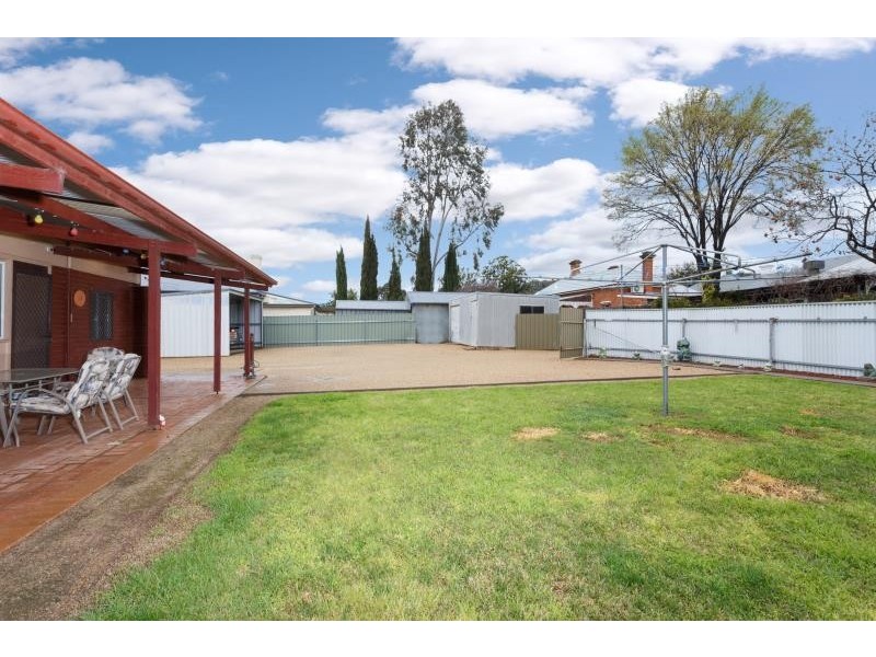 86 Railway Street, Wagga Wagga NSW 2650