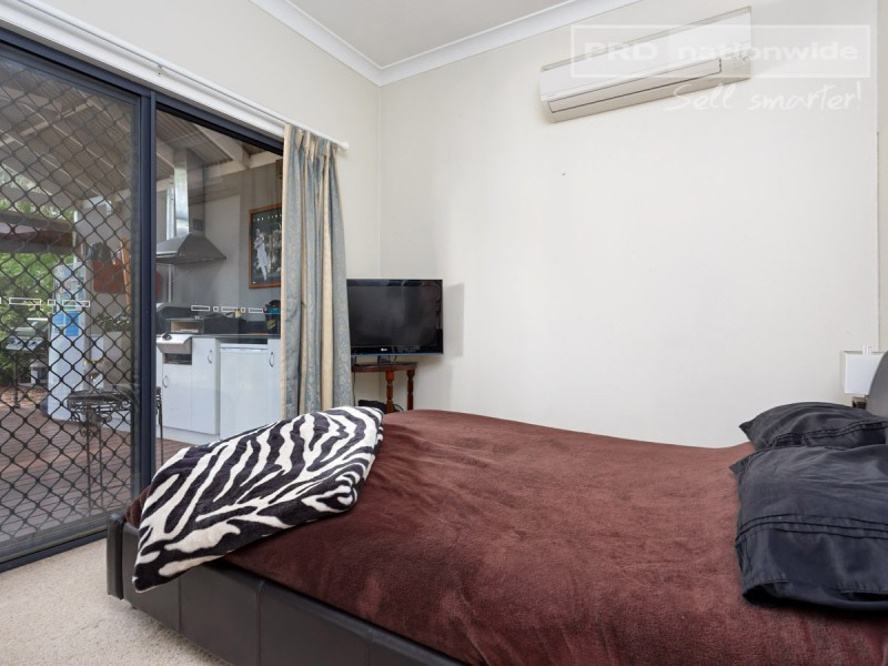 2 Rhoda Avenue, Wagga Wagga NSW 2650