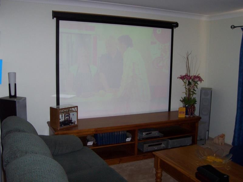 33 Womboin Crescent, Glenfield Park NSW 2650