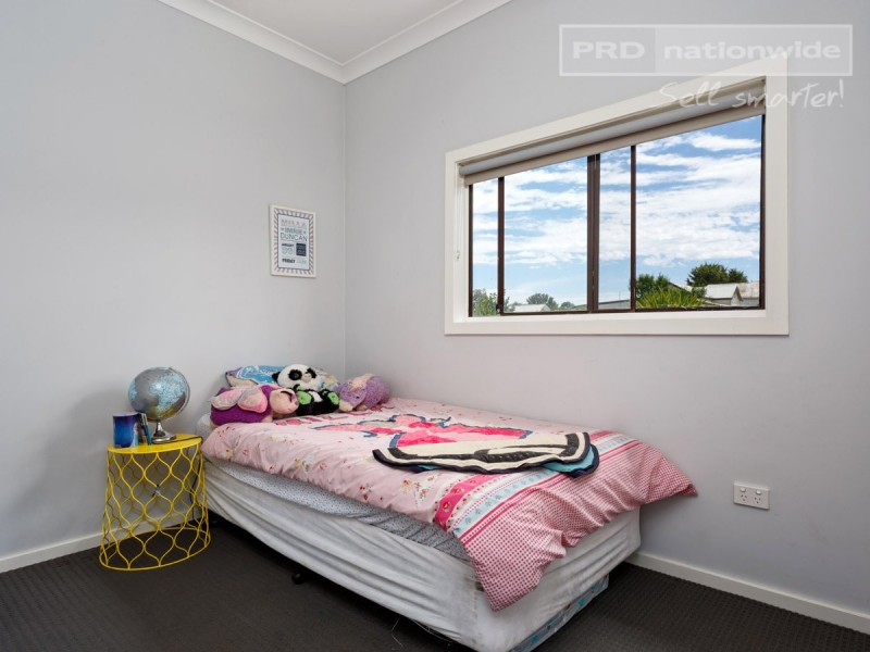 1 Hurst Street, North Wagga Wagga NSW 2650