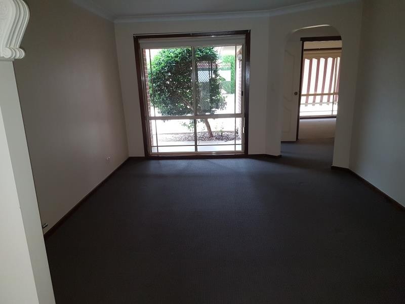 6/24 Otama Street, Glenfield Park NSW 2650