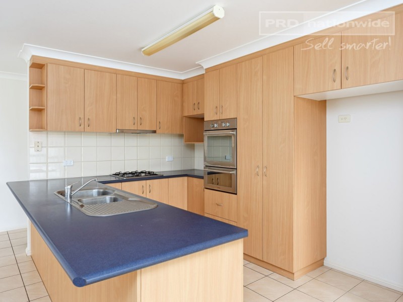 2 Giwang Place, Glenfield Park NSW 2650