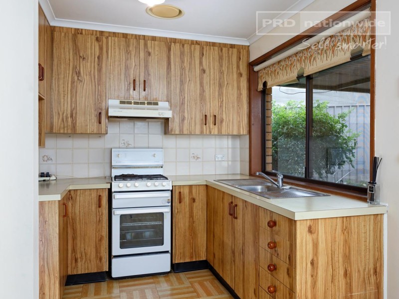 57 Truscott Drive, Ashmont NSW 2650