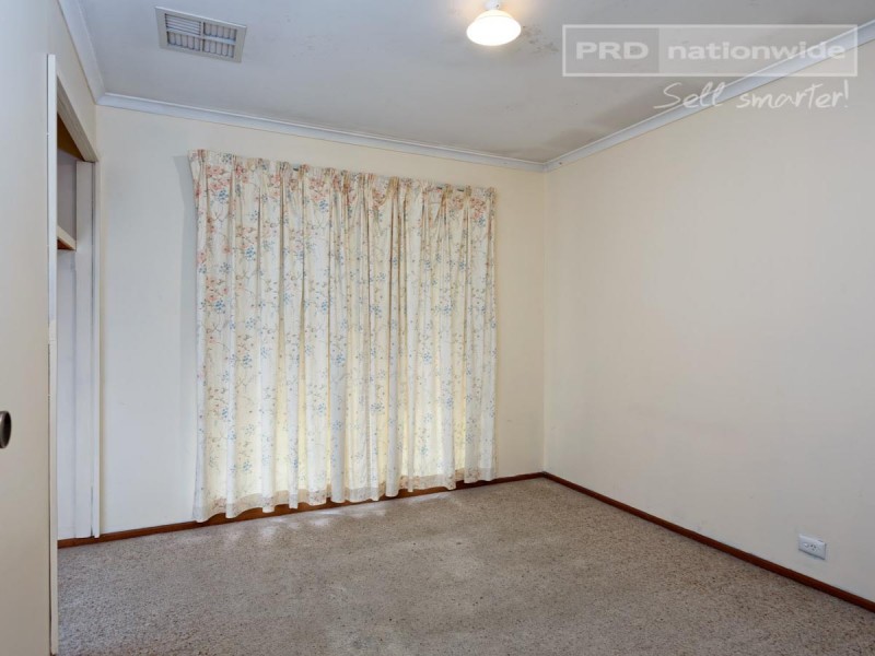57 Truscott Drive, Ashmont NSW 2650