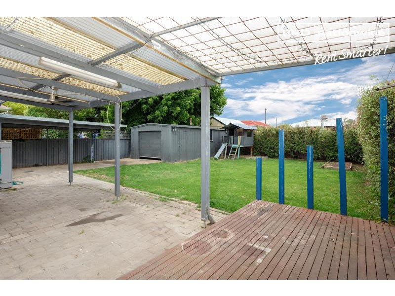 34 Castlereagh Avenue, Mount Austin NSW 2650