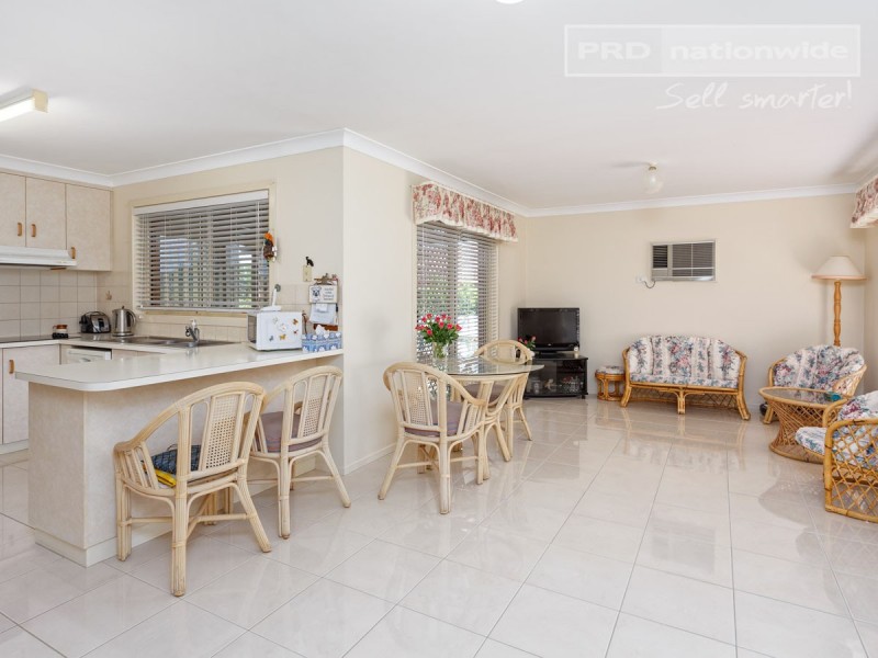 39 Overdale Drive, Bourkelands NSW 2650