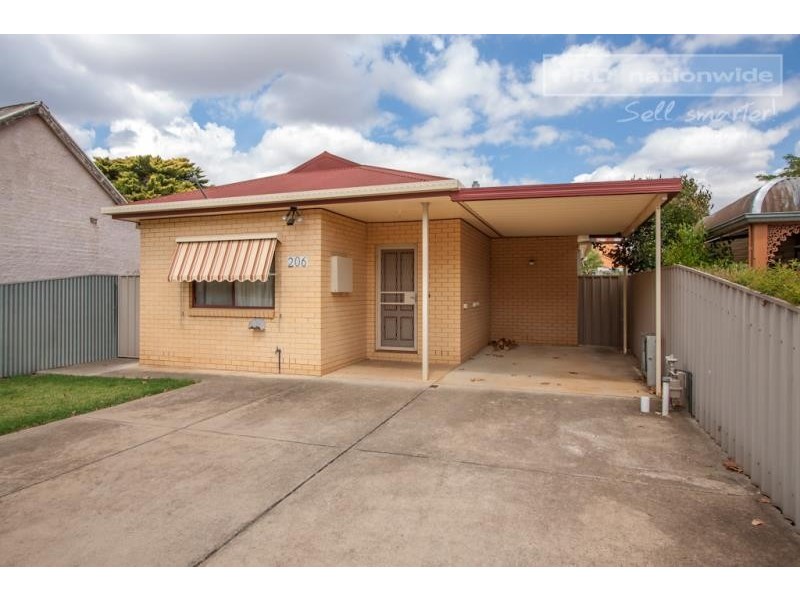 206 Fitzmaurice Street, Wagga Wagga NSW 2650