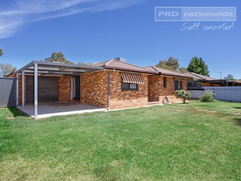 57 Adjin Street, Mount Austin NSW 2650