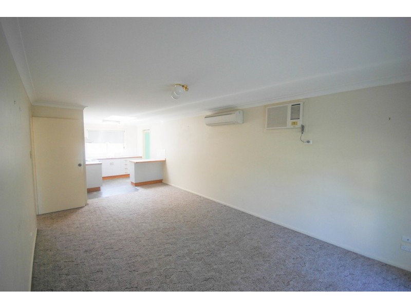 1/12 Dunn Avenue, Forest Hill NSW 2651