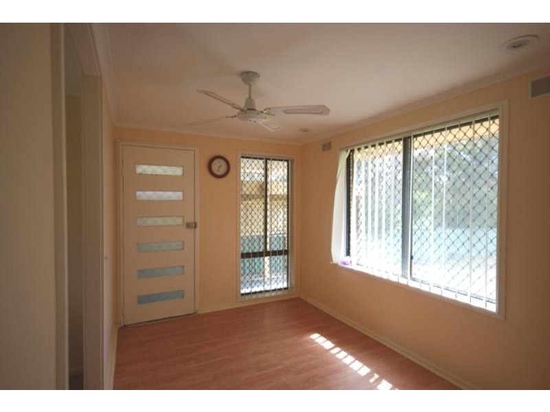 40 Callaghan St, Ashmont NSW 2650