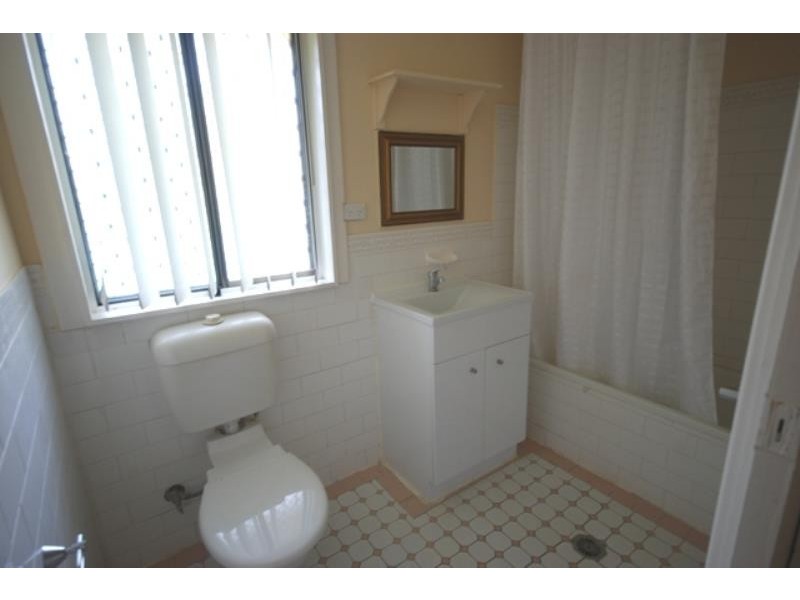 40 Callaghan St, Ashmont NSW 2650