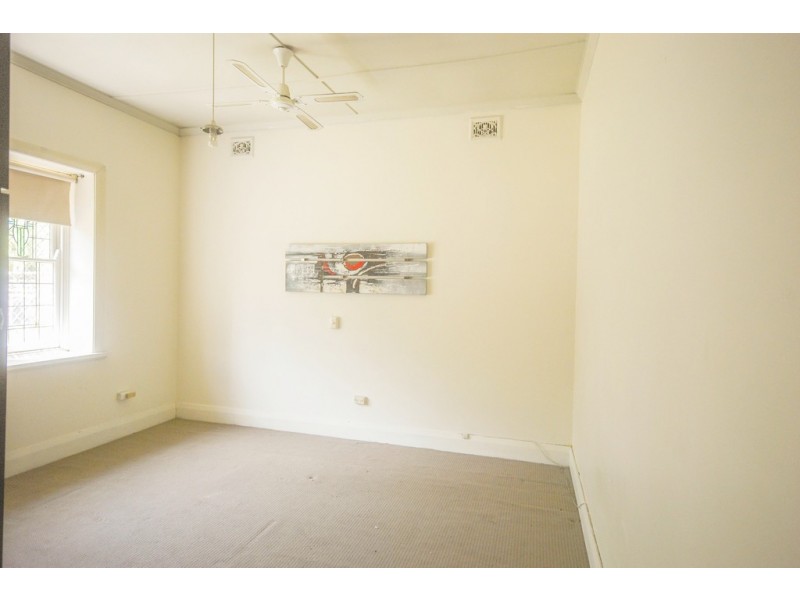 10 Fox Street, Wagga Wagga NSW 2650