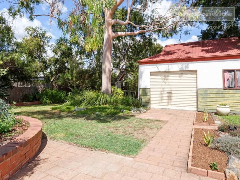 56 Shaw Street, Wagga Wagga NSW 2650
