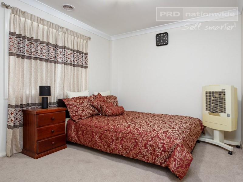64 Messenger Avenue, Boorooma NSW 2650
