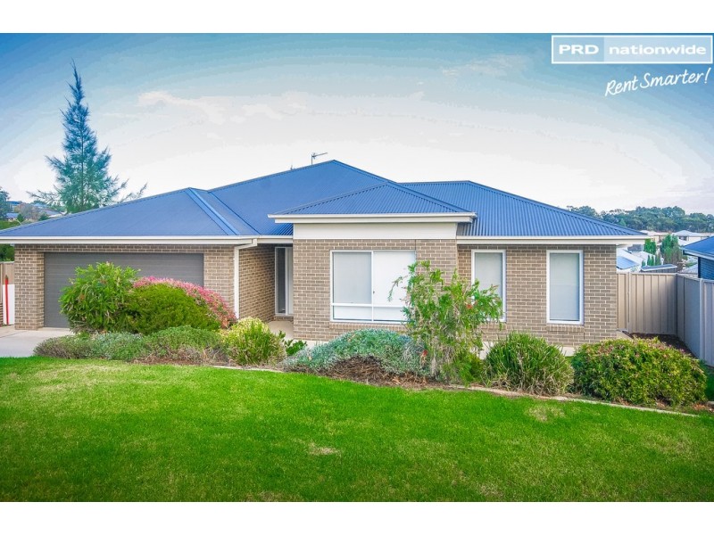 78 Kaloona Drive, Bourkelands NSW 2650