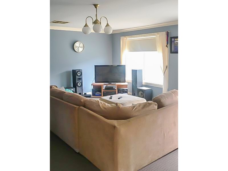 12 Broad Street, Wagga Wagga NSW 2650