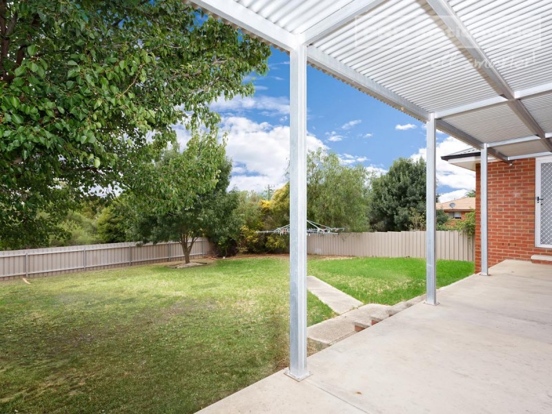 11 Nathan Place, Kooringal NSW 2650