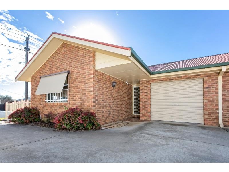 1/96 Crampton Street, Wagga Wagga NSW 2650