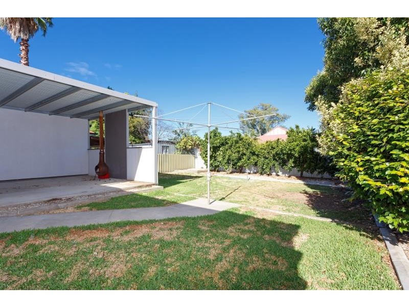 24 Mair Street, Turvey Park NSW 2650
