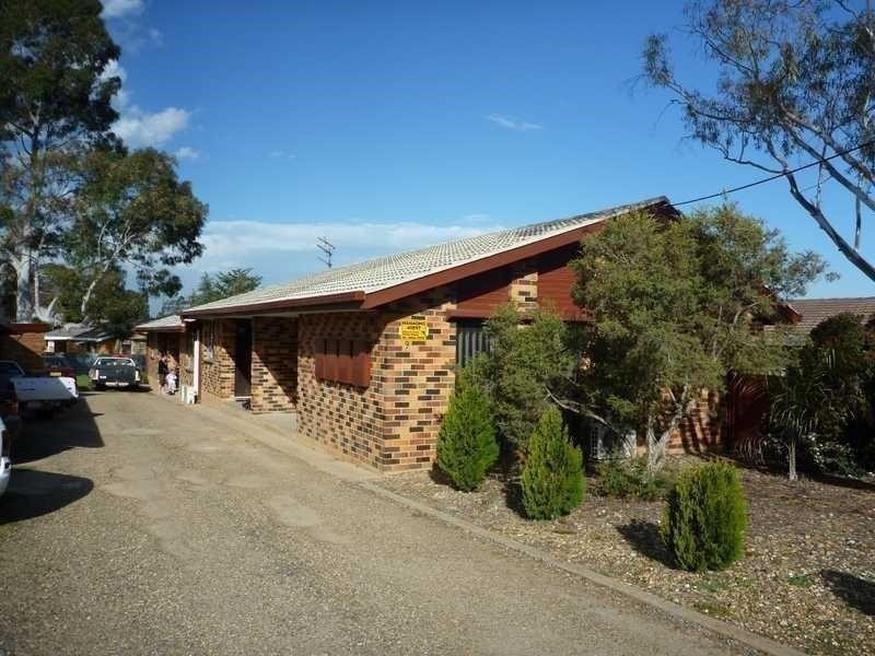 4/9 Edney Street, Kooringal NSW 2650