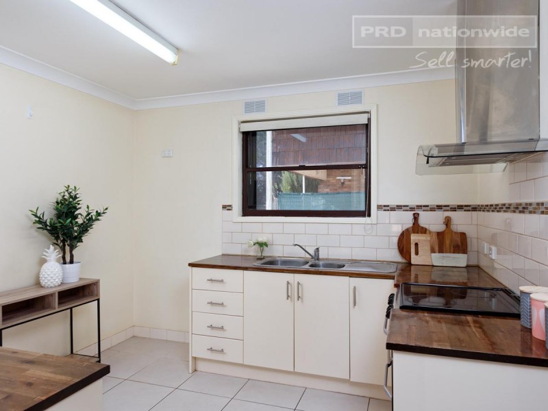 40 Alexander Street, Ashmont NSW 2650