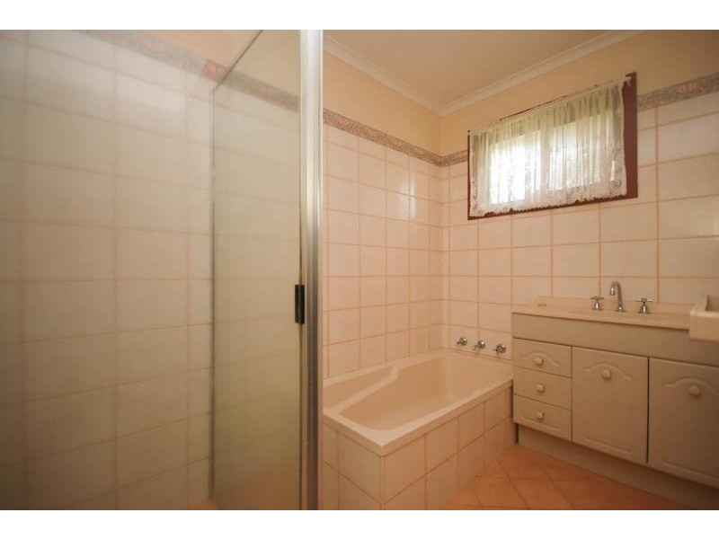 21 Bandera Avenue, Glenfield Park NSW 2650