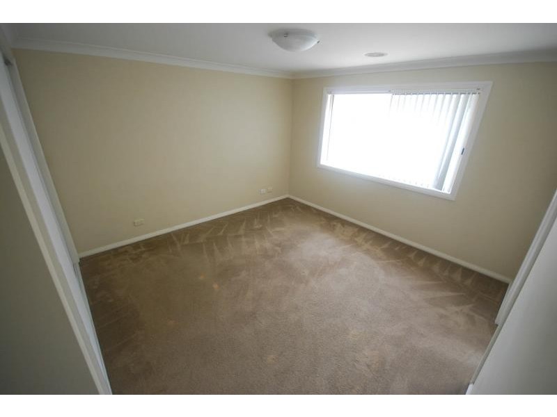 1/6 Kimberley Drive, Tatton NSW 2650