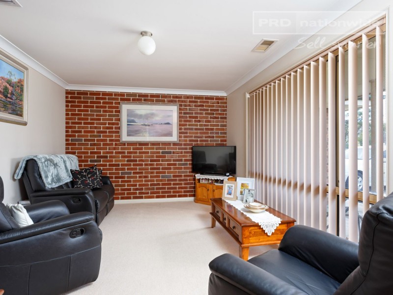 86 King Street, The Rock NSW 2655
