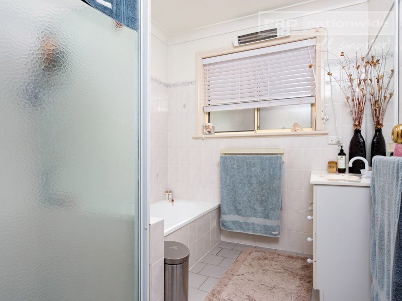 86 King Street, The Rock NSW 2655