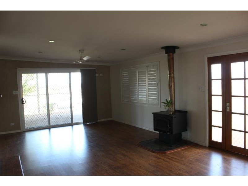 3 Zara Place, Gobbagombalin NSW 2650