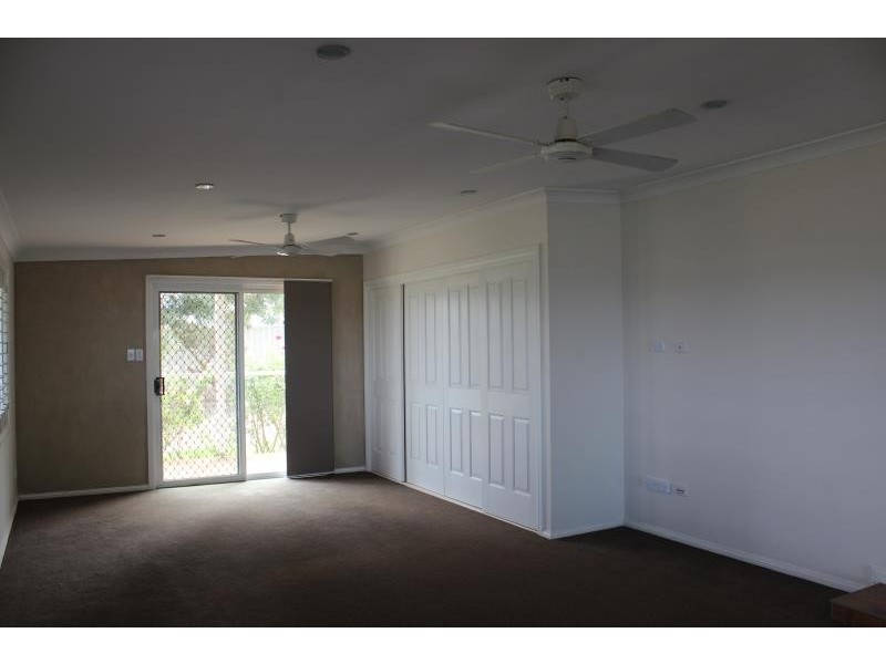 3 Zara Place, Gobbagombalin NSW 2650