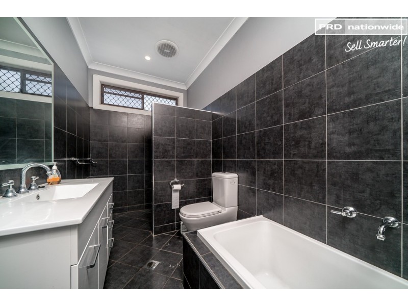 50 Shaw Street, Wagga Wagga NSW 2650