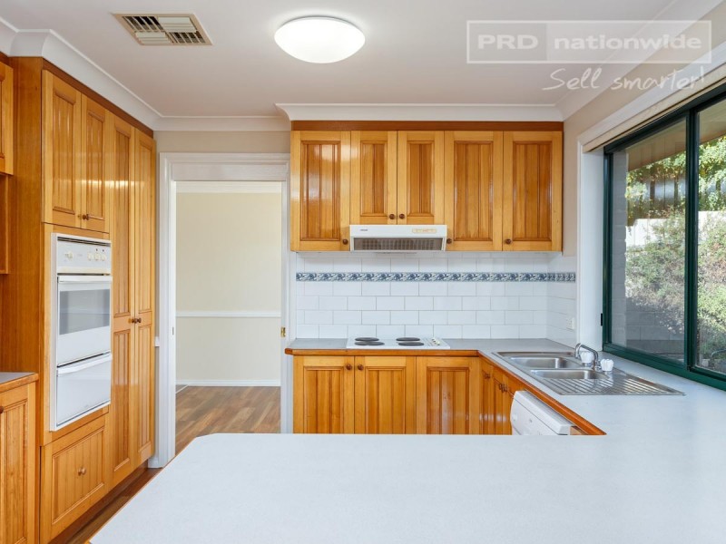 40 Bourkelands Drive, Bourkelands NSW 2650