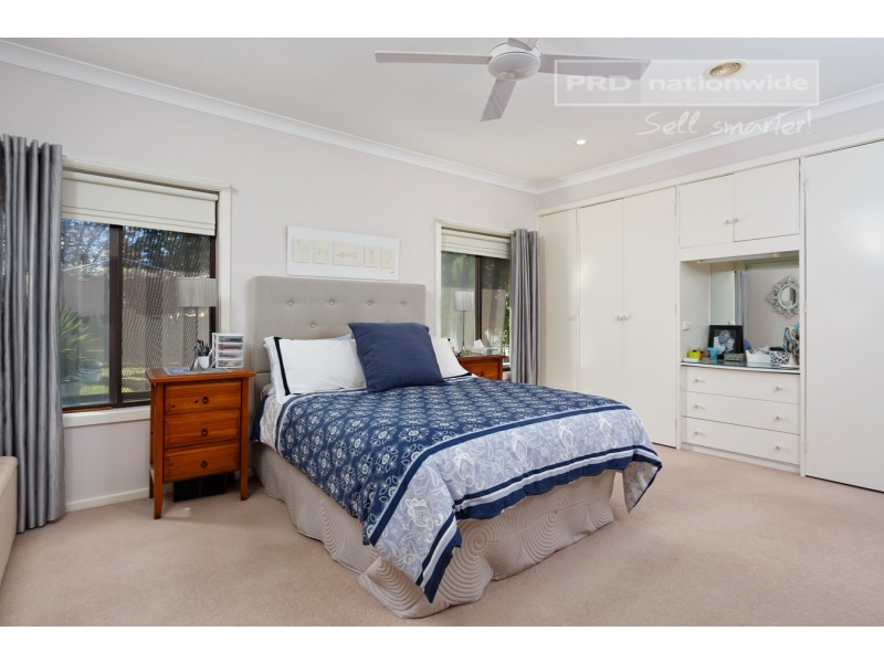 31 Dalkeith Avenue, Lake Albert NSW 2650