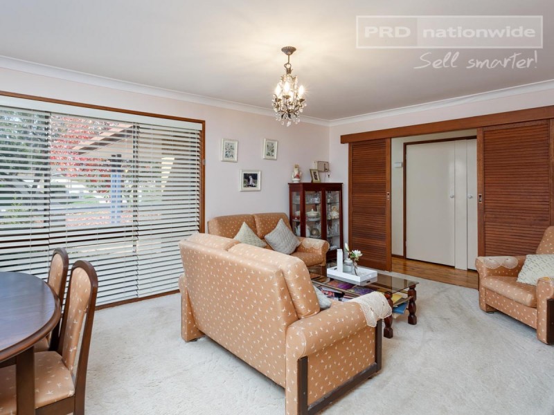 74 Raye Street, Tolland NSW 2650